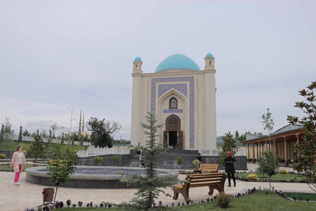 十一艾哈迈德圣地