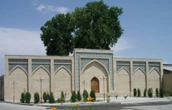 赛义德·艾哈迈德霍加经学院